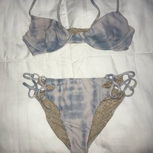 acacia shibori set